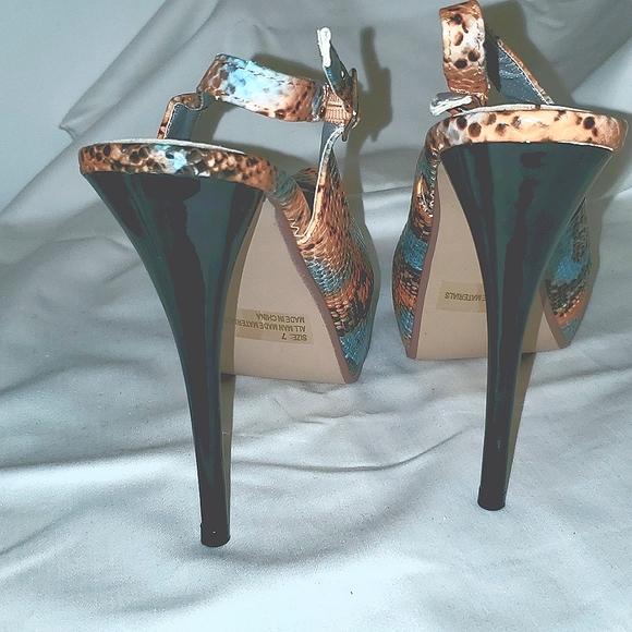 Qupid Snake Skin Print SlingBacks - Picture 3 of 6
